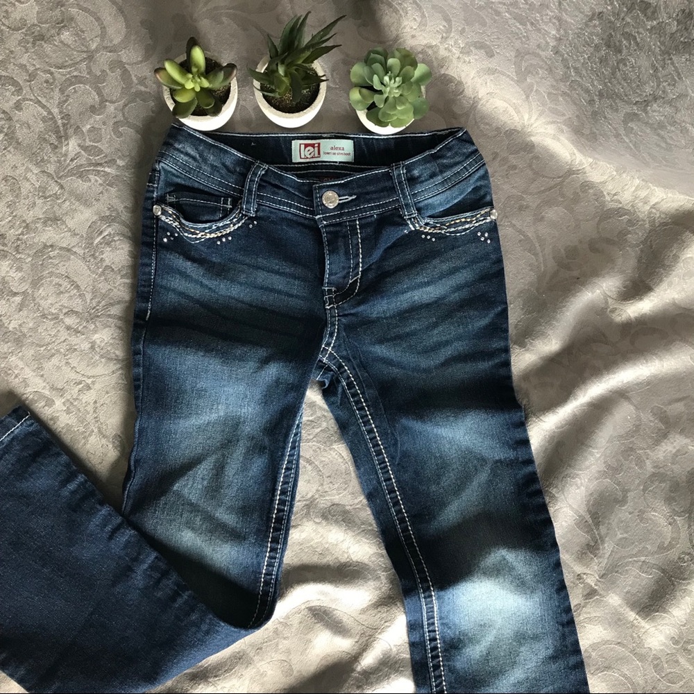 🌸5/$25 Kids bootcut jeans, sparkle design pockets